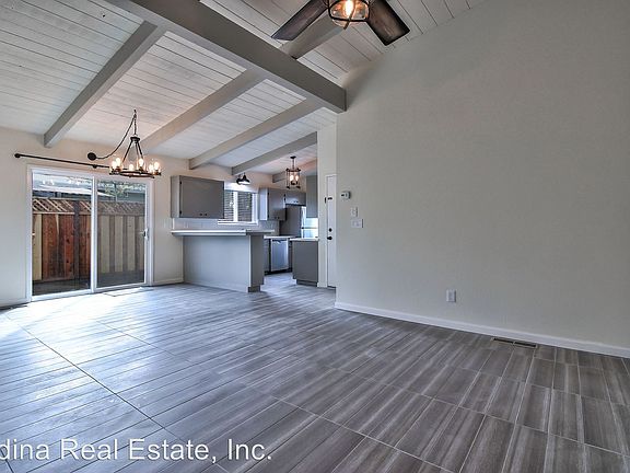 4th image of 231-B Mar Vista Dr