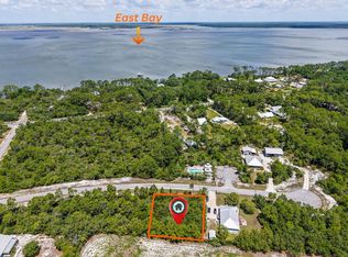 140 Longleaf Rd, Eastpoint, FL 32328