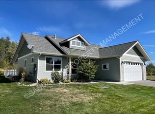 75 Hanson Ct, Dover, ID 83825
