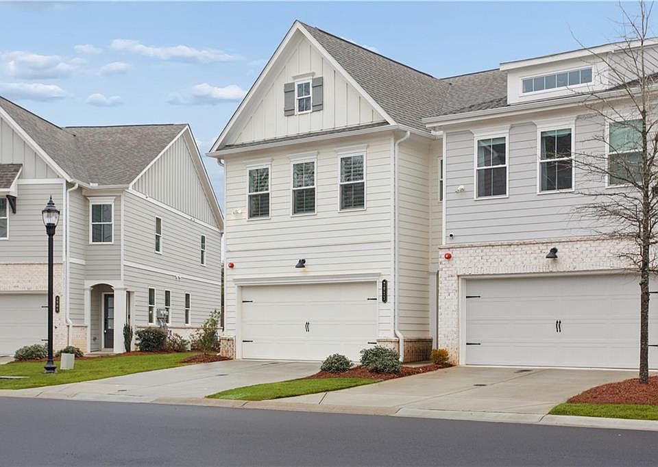 1st image of 2913 Ferrington Way