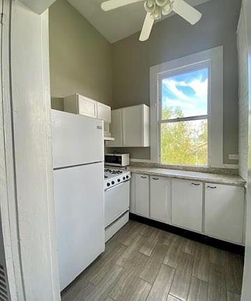 4th image of 4130 Prytania St #2A