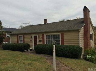 406 Beall St NW, Lenoir, NC 28645