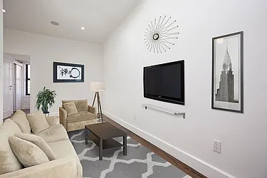 Rented by Living New York