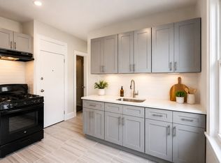 41-43 42nd St #3R, Irvington, NJ 07111