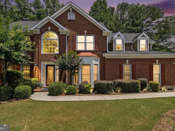 238 Vista Pointe Cir, Stone Mountain, GA 30087