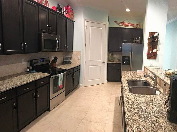 3rd image of 95108 Summerwoods Cres Unit 2105