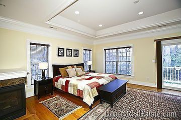 3rd image of 6614 Tucker Ave
