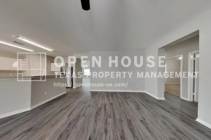 16510 Barker Ranch Ct — Photo 4