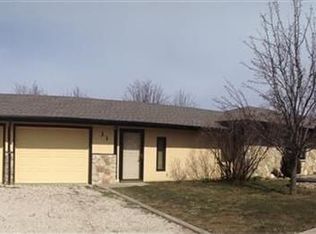 31 Bodock Rd, Emporia, KS 66801