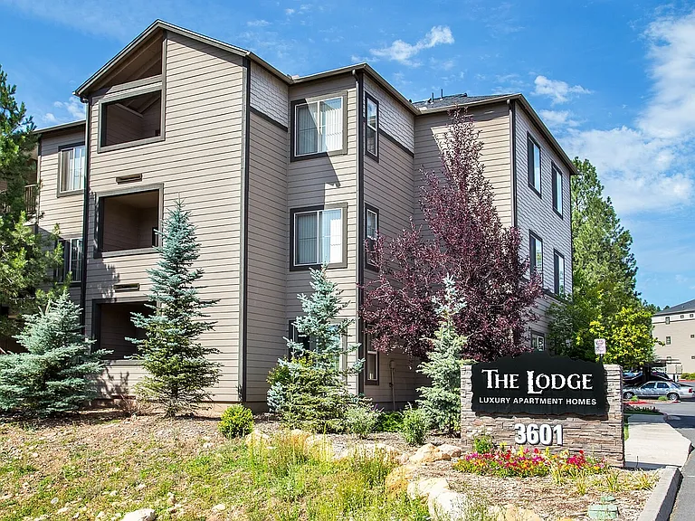 The Lodge Apartments