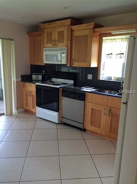 2nd image of 11322 Scenic View Ln
