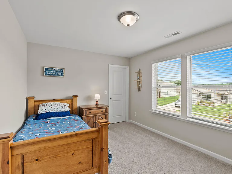 100 Shirley Harris Dr — Photo 18