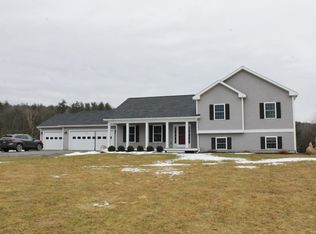 40 Stone Bridge Ln, Jericho, VT 05465