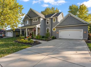 4149 Oakmont Ct, Crown Point, IN 46307