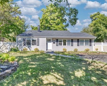 2914 Watch Hill Avenue, Medford, NY, 11763