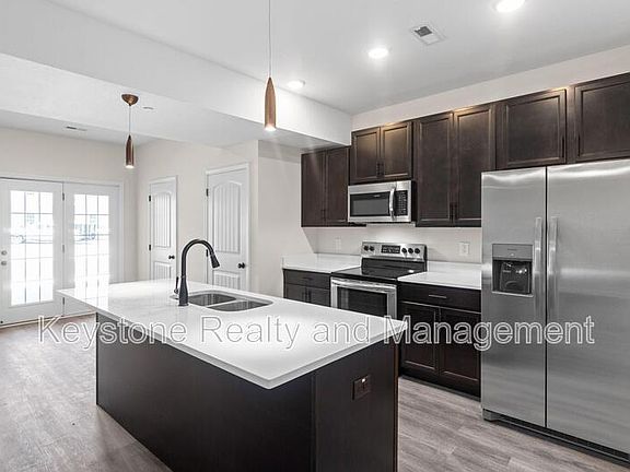 2nd image of 229B E Johnson Cir #207