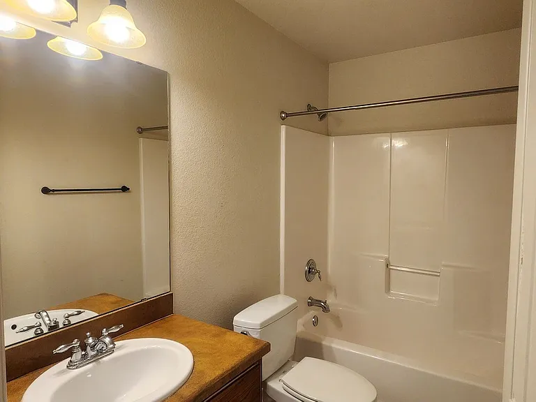 2010 S Clover Ln — Photo 8