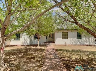 809 S Roselawn Ave, Artesia, NM 88210