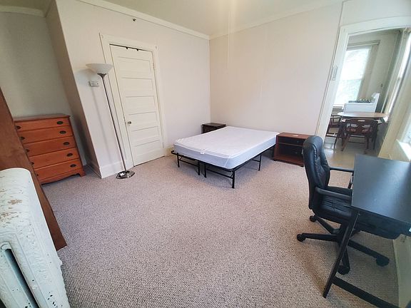 2nd image of 523 E Buffalo St APT 1