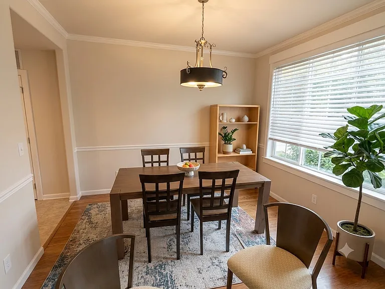 8208 234th St SW — Photo 5