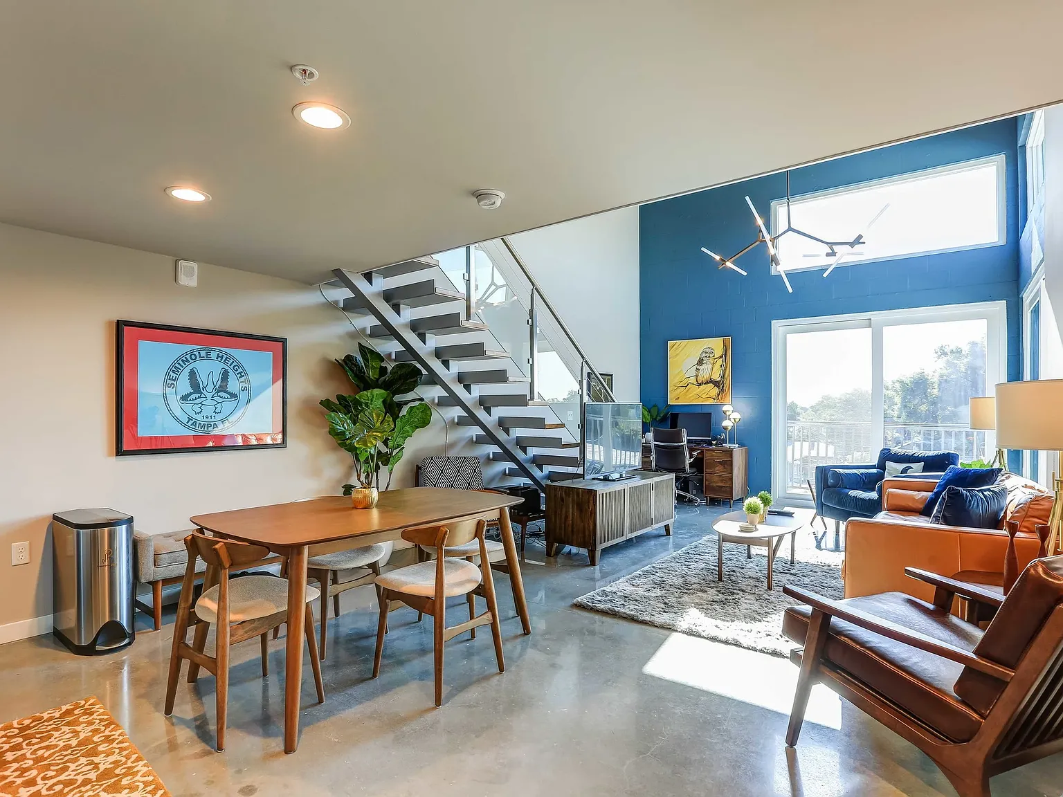Avenue Lofts — Photo 1