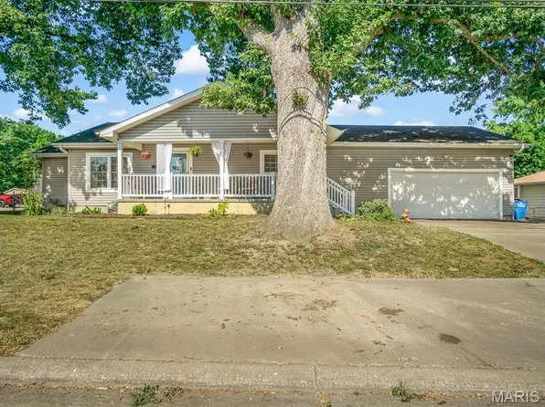 515 S Market St, Sparta, IL 62286