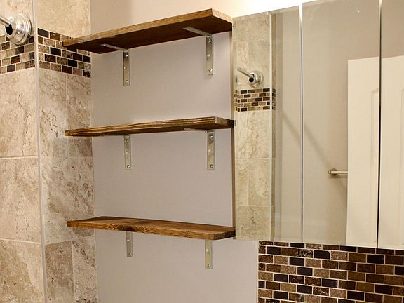 2nd image of 4425 Cass Ave #104