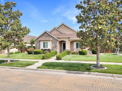 221 Travertine Dr, Ripon, CA, 95366