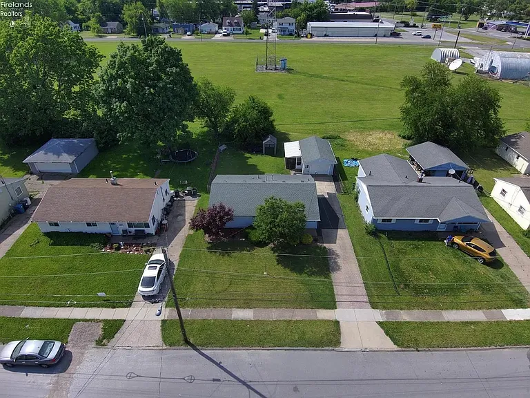 1445 Wamajo Dr — Photo 7