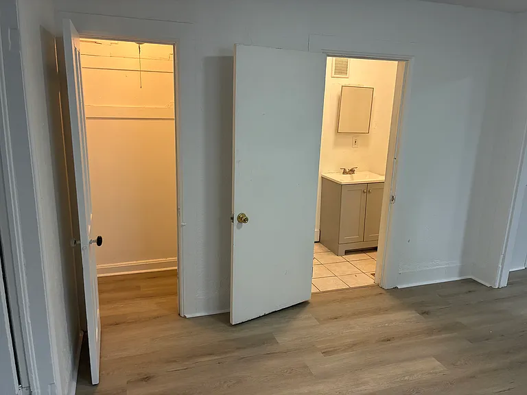 724 N Elati St — Photo 7