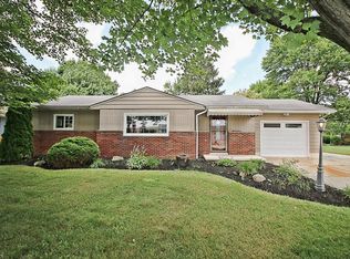 2933 Shellhart Rd, Barberton, OH 44203