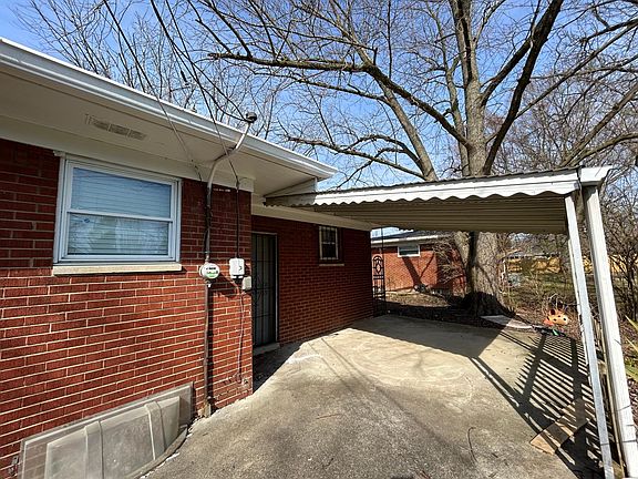 3rd image of 5601 Culver St