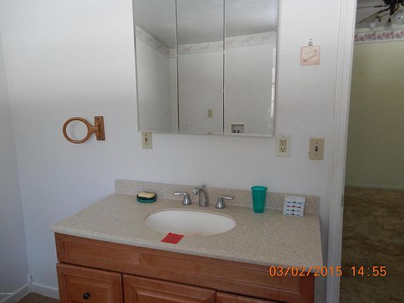 5th image of 15961 Pretty Lake Dr