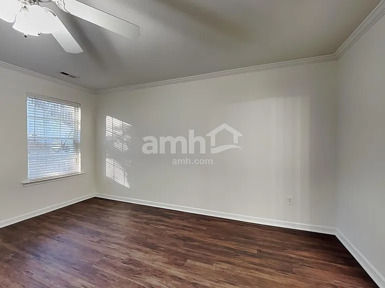 201 Cassidy Ct — Photo 7