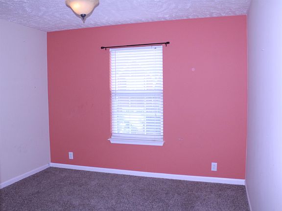 5th image of 4848 Laura Jeanne Blvd