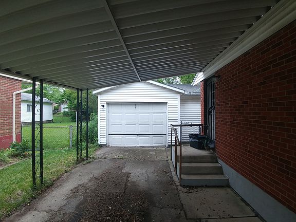 2nd image of 31 Soloman St