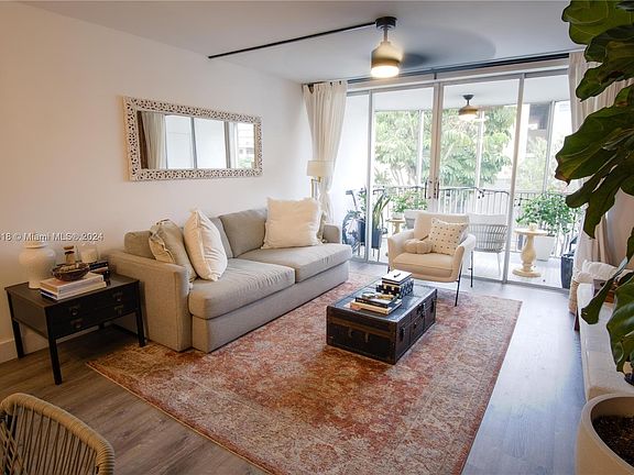 2nd image of 1690 NE 191st St APT 312-1