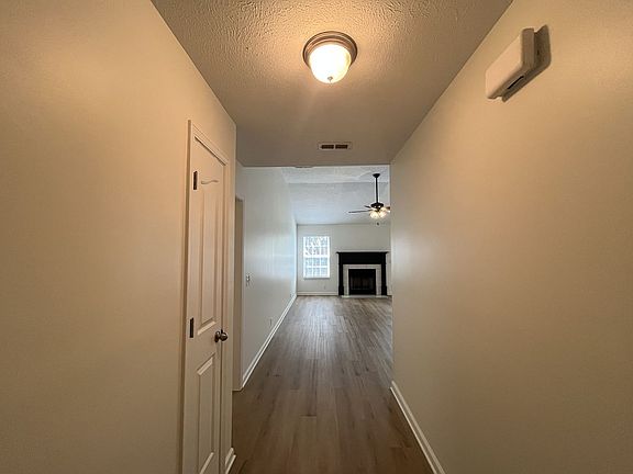 2nd image of 1508 Carrick Dr