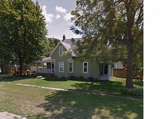 210 N Alexander St, Alexis, IL 61412