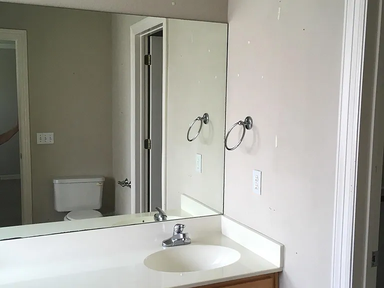 624 Golden Meadow Ave — Photo 3