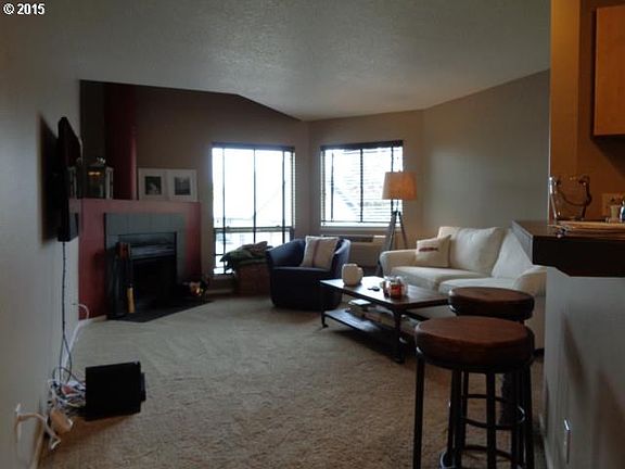 3rd image of 1535 SW Clay St APT 216