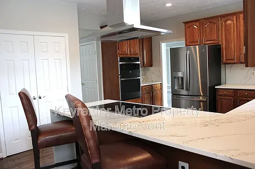 1614 Albert Dr Photo 1
