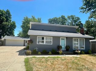 3704 Balsam Ave NE, Grand Rapids, MI 49525