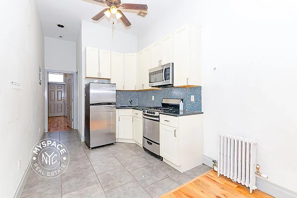 Rented by MySpaceNYC | media 1