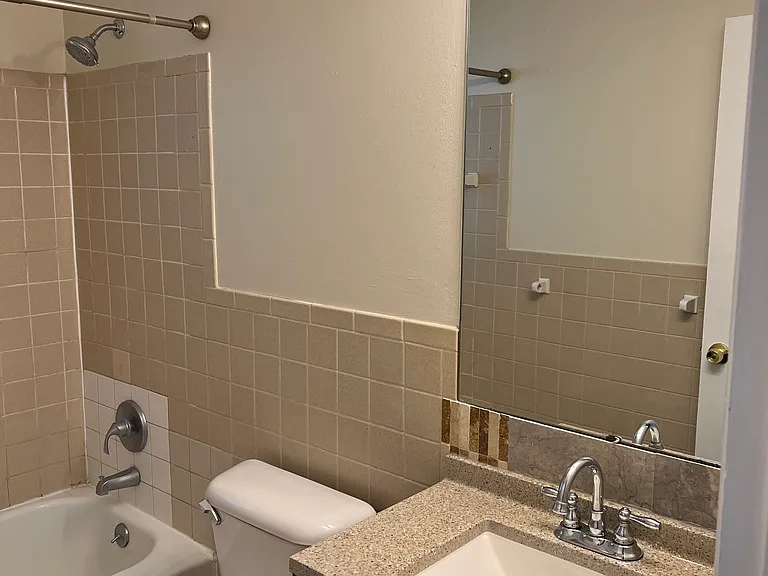 22 Thacker St #22 — Photo 6
