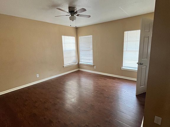 4th image of 238 Cresham Dr