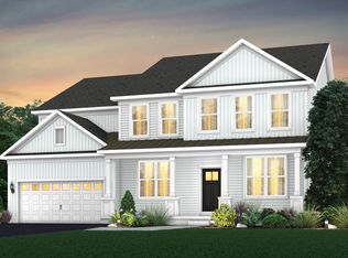 8132 Smiths Cir, Powell, OH 43065