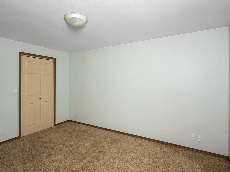 748 NE Mason Rd — Photo 22