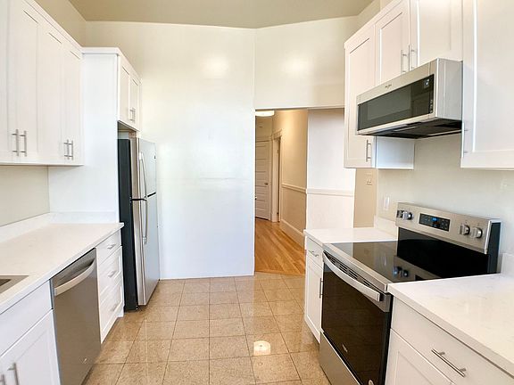 5th image of 129 Eureka St #0