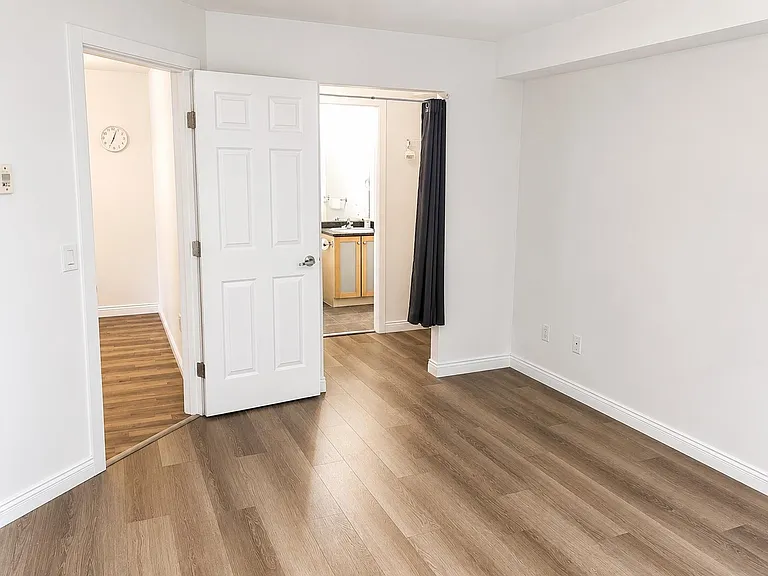 244 Sherbrooke St #2321 — Photo 18